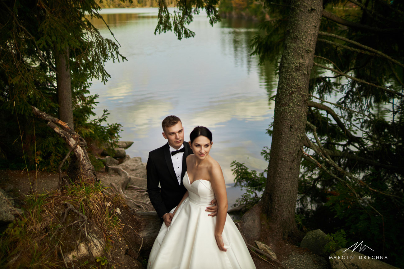 Sesja ślubna na Słowacji szczyrbskie jezioro